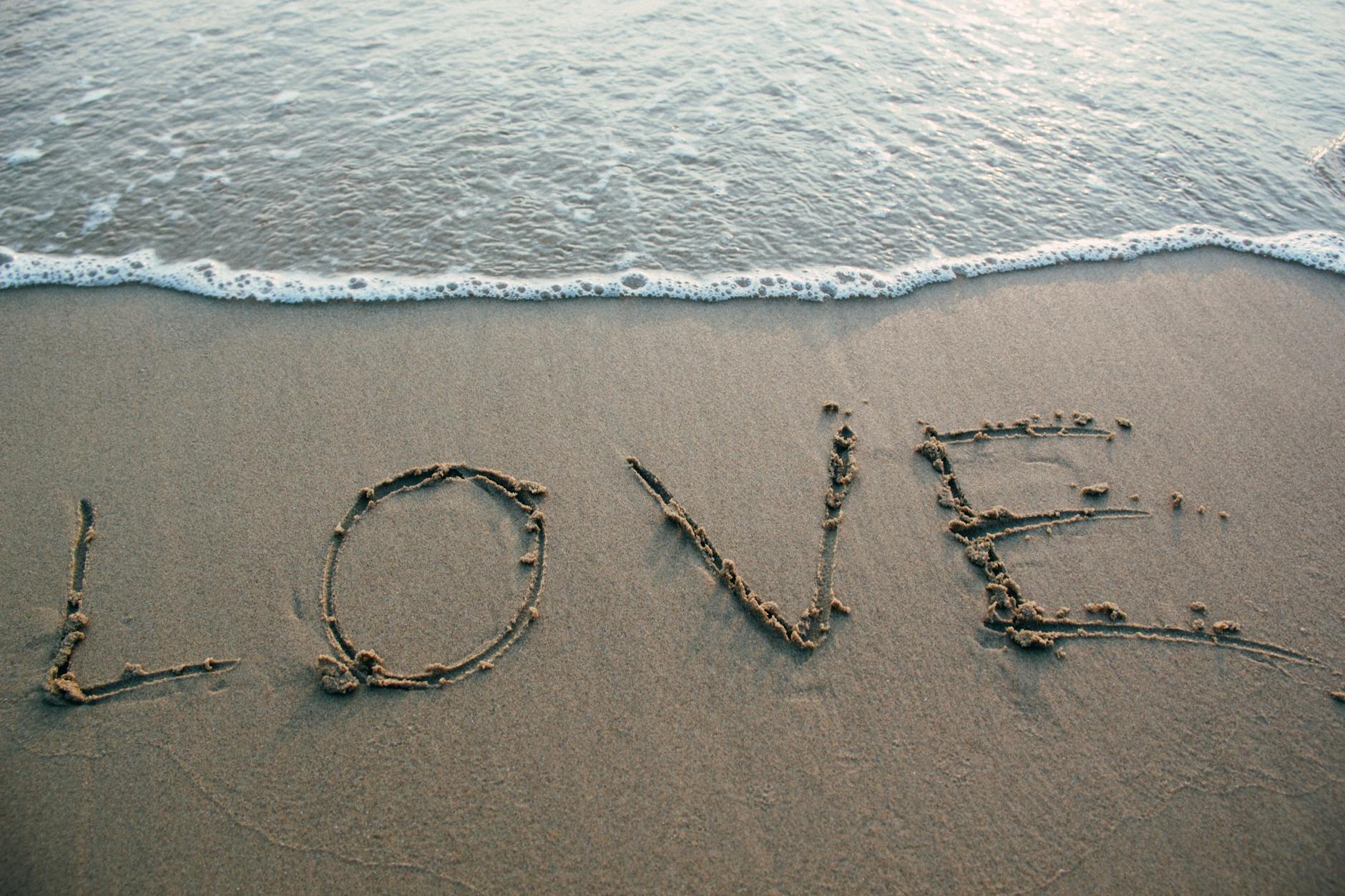 Underrated Romantic Gestures to Spice Up Your Love Life